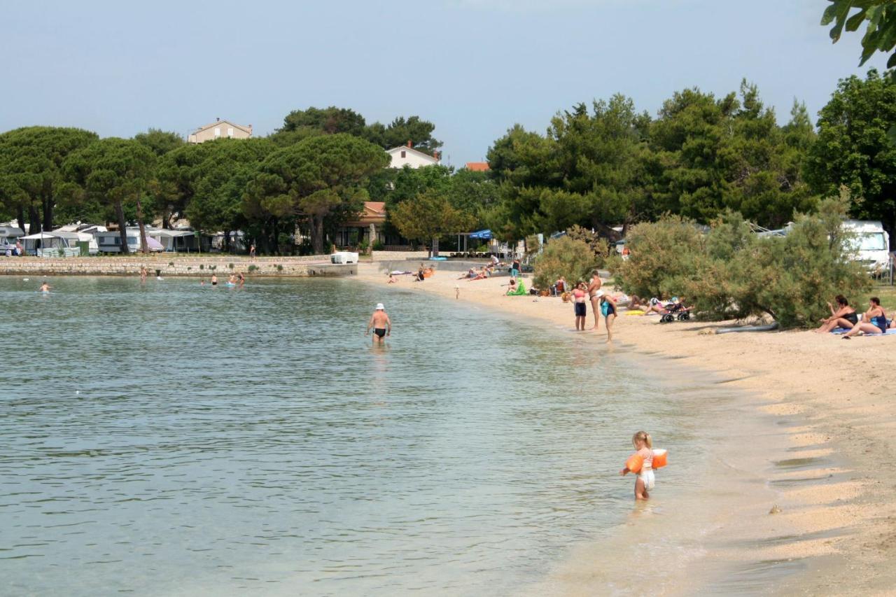Apartments By The Sea Banjol, Rab - 12838 Buitenkant foto